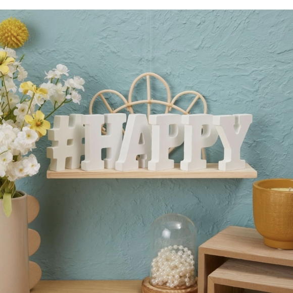 Decor - Picture 9 of 13